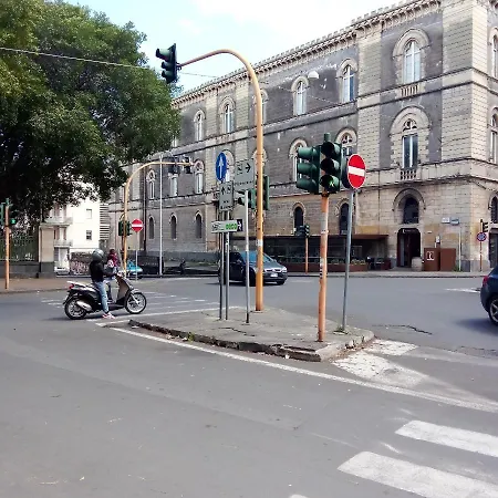 John Frühstückspension Catania